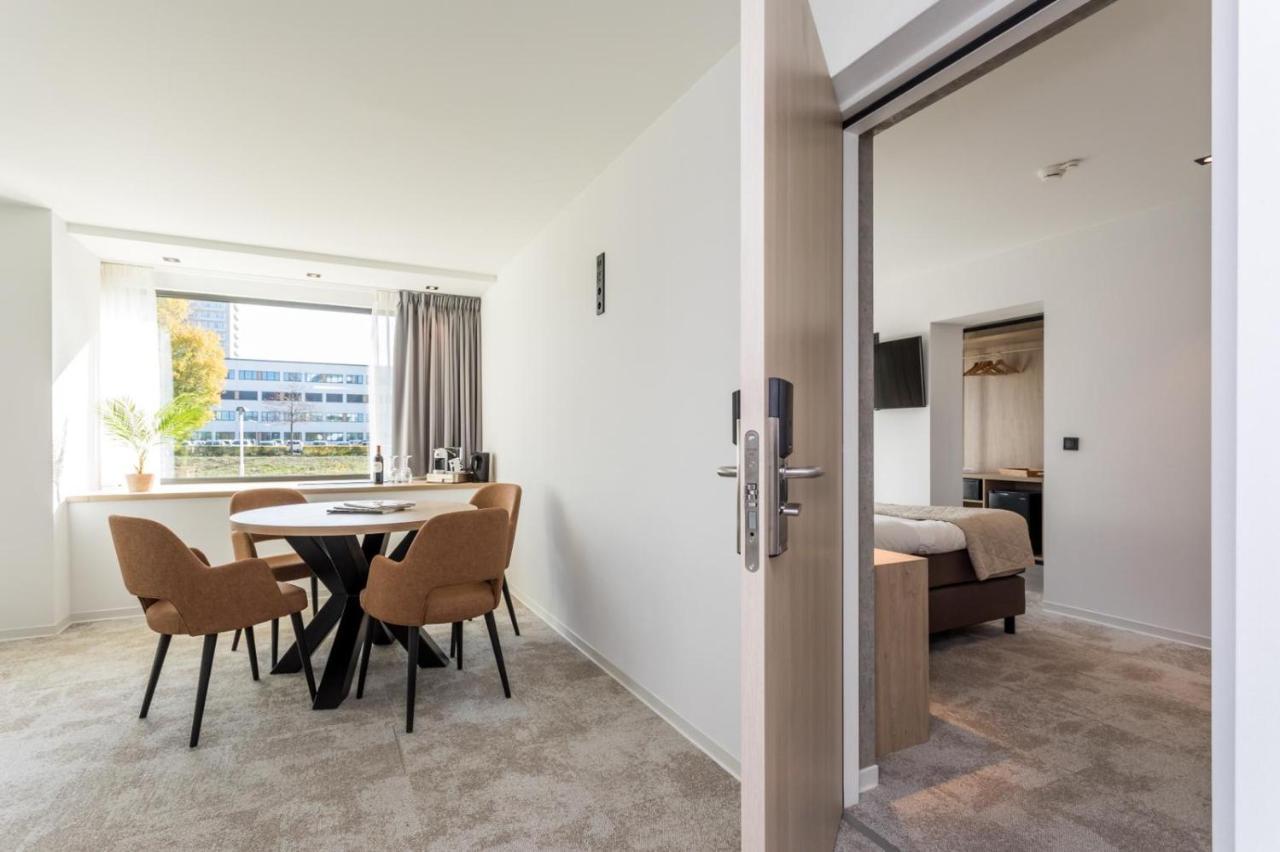 Hotel De Rousch 4*
